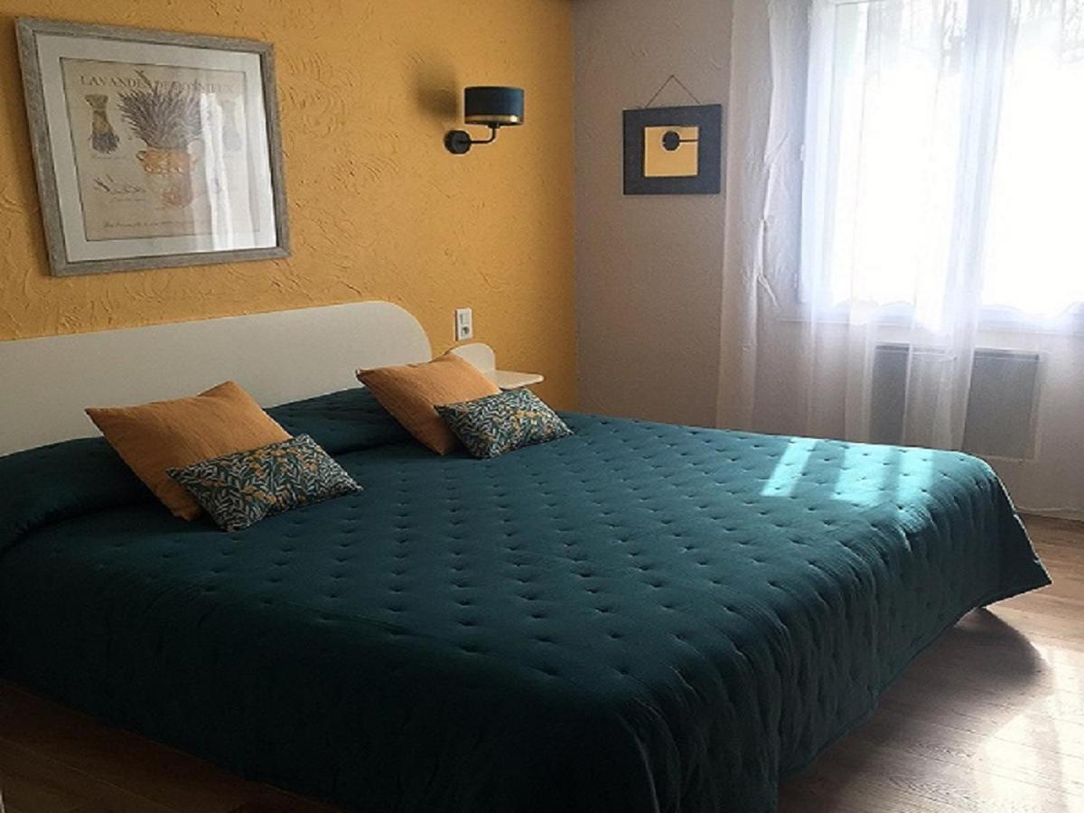 Saint-Rémy-de-Provence Hotel Le Chalet Fleuri מראה חיצוני תמונה