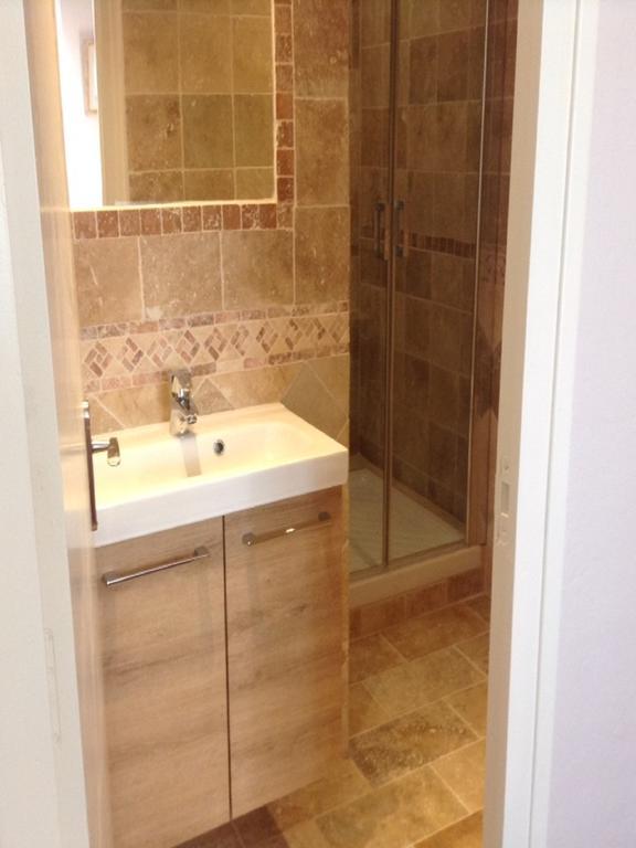 Saint-Rémy-de-Provence Hotel Le Chalet Fleuri מראה חיצוני תמונה